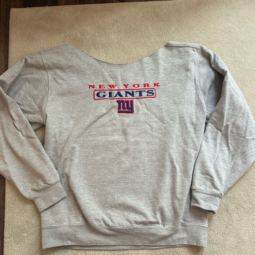 CUTEE off the shoulder New York Giants Gray Sweatshirt